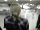 Demi Lovato No Aeroporto - Brasil 18.04.2012 (66)
