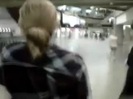 Demi Lovato No Aeroporto - Brasil 18.04.2012 (87)