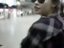 Demi Lovato No Aeroporto - Brasil 18.04.2012 (451)