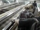 Demi Lovato No Aeroporto - Brasil 18.04.2012 (750)