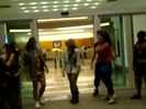 Demi Dançando Na Porta Do Hotel RJ 277