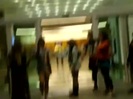 Demi Dançando Na Porta Do Hotel RJ 293
