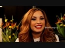 Demi Lovato envía saludos a Radio Disney Uruguay. 374