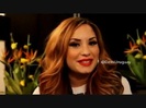 Demi Lovato envía saludos a Radio Disney Uruguay. 393