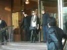 Demi Lovato Saludando en el hotel Radisson Uruguay 29_04_12 0023