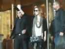 Demi Lovato Saludando en el hotel Radisson Uruguay 29_04_12 0062