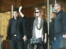 Demi Lovato Saludando en el hotel Radisson Uruguay 29_04_12 0077