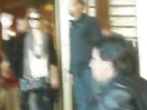 Demi Lovato Saludando en el hotel Radisson Uruguay 29_04_12 0132