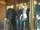 Demi Lovato Saludando en el hotel Radisson Uruguay 29_04_12 0426