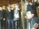 Demi Lovato Saludando en el hotel Radisson Uruguay 29_04_12 0511