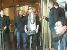Demi Lovato Saludando en el hotel Radisson Uruguay 29_04_12 0564