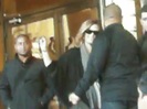 Demi Lovato Saludando en el hotel Radisson Uruguay 29_04_12 0662