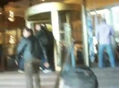 Demi Lovato Saludando en el hotel Radisson Uruguay 29_04_12 0769