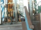 Demi Lovato Saludando en el hotel Radisson Uruguay 29_04_12 1142