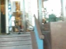 Demi Lovato Saludando en el hotel Radisson Uruguay 29_04_12 1234