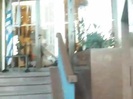 Demi Lovato Saludando en el hotel Radisson Uruguay 29_04_12 1239