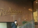 Demi Lovato Saludando en el hotel Radisson Uruguay 29_04_12 1449