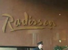 Demi Lovato Saludando en el hotel Radisson Uruguay 29_04_12 1468