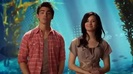 Oceans Bloopers - Joe Jonas and Demi Lovato 0144