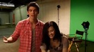 Oceans Bloopers - Joe Jonas and Demi Lovato 0506