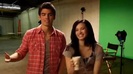 Oceans Bloopers - Joe Jonas and Demi Lovato 0510