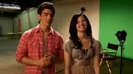 Oceans Bloopers - Joe Jonas and Demi Lovato 0688