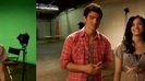 Oceans Bloopers - Joe Jonas and Demi Lovato 0711