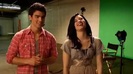 Oceans Bloopers - Joe Jonas and Demi Lovato 0754