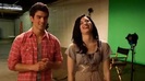 Oceans Bloopers - Joe Jonas and Demi Lovato 0758