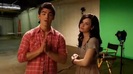 Oceans Bloopers - Joe Jonas and Demi Lovato 0816