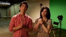 Oceans Bloopers - Joe Jonas and Demi Lovato 0821