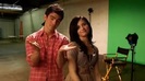 Oceans Bloopers - Joe Jonas and Demi Lovato 0872