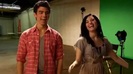 Oceans Bloopers - Joe Jonas and Demi Lovato 0944