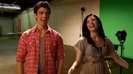 Oceans Bloopers - Joe Jonas and Demi Lovato 0945