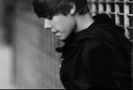 :(:(:(:(:( [isi aminteste si se intristeaza]