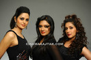 Vimala-Raman-Archana-Samiksha-Looking-Hot-In-Kulu-Manali-Movie-New-Images-9