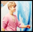 Dus de curent. De vocea ta suava. Sunt ca un vulcan. Gata sa erup lava.