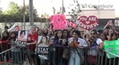 Demi Lovato Llego A Perú Y Saludo A Sus Fans  2012 00386