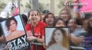 Demi Lovato Llego A Perú Y Saludo A Sus Fans  2012 01106