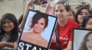 Demi Lovato Llego A Perú Y Saludo A Sus Fans  2012 01284