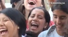 Demi Lovato Llego A Perú Y Saludo A Sus Fans  2012 03136