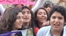 Demi Lovato Llego A Perú Y Saludo A Sus Fans  2012 03866