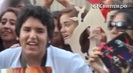 Demi Lovato Llego A Perú Y Saludo A Sus Fans  2012 04285