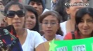 Demi Lovato Llego A Perú Y Saludo A Sus Fans  2012 05061