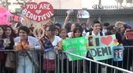 Demi Lovato Llego A Perú Y Saludo A Sus Fans  2012 05278