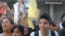 Demi Lovato Llego A Perú Y Saludo A Sus Fans  2012 07384