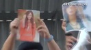 Demi Lovato Llego A Perú Y Saludo A Sus Fans  2012 08077