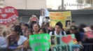Demi Lovato Llego A Perú Y Saludo A Sus Fans  2012 08659