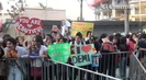 Demi Lovato Llego A Perú Y Saludo A Sus Fans  2012 08859