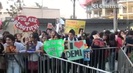 Demi Lovato Llego A Perú Y Saludo A Sus Fans  2012 08863